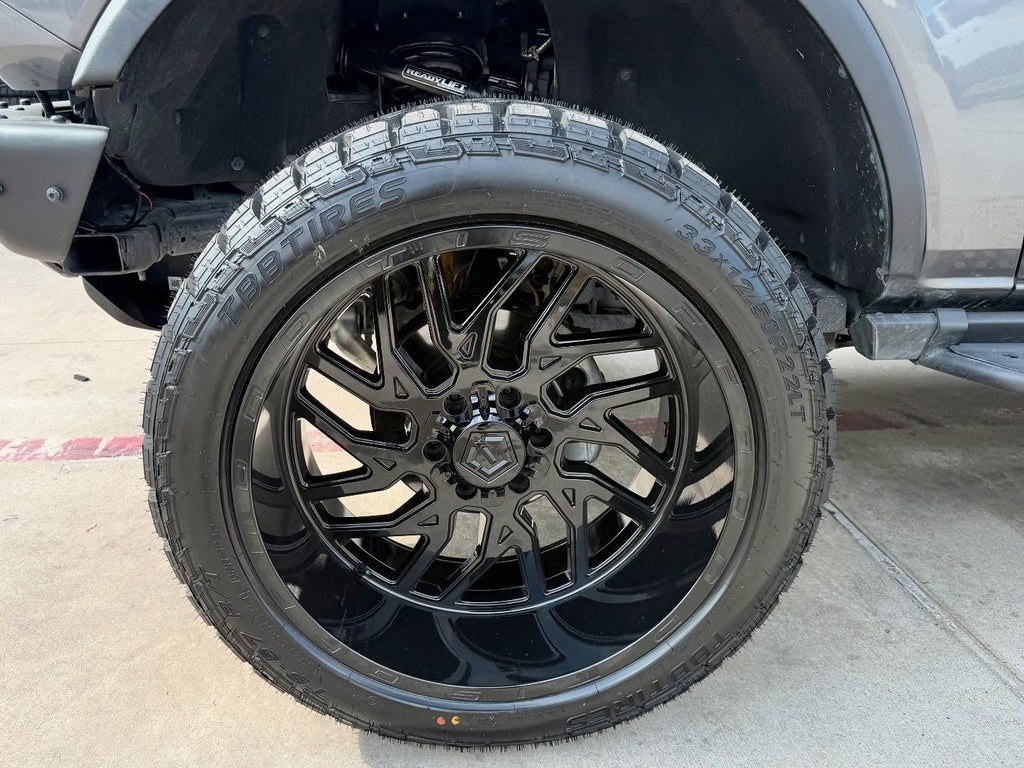 TIS 544B OFF-ROAD WHEELS 8X170 - GLOSS BLACK