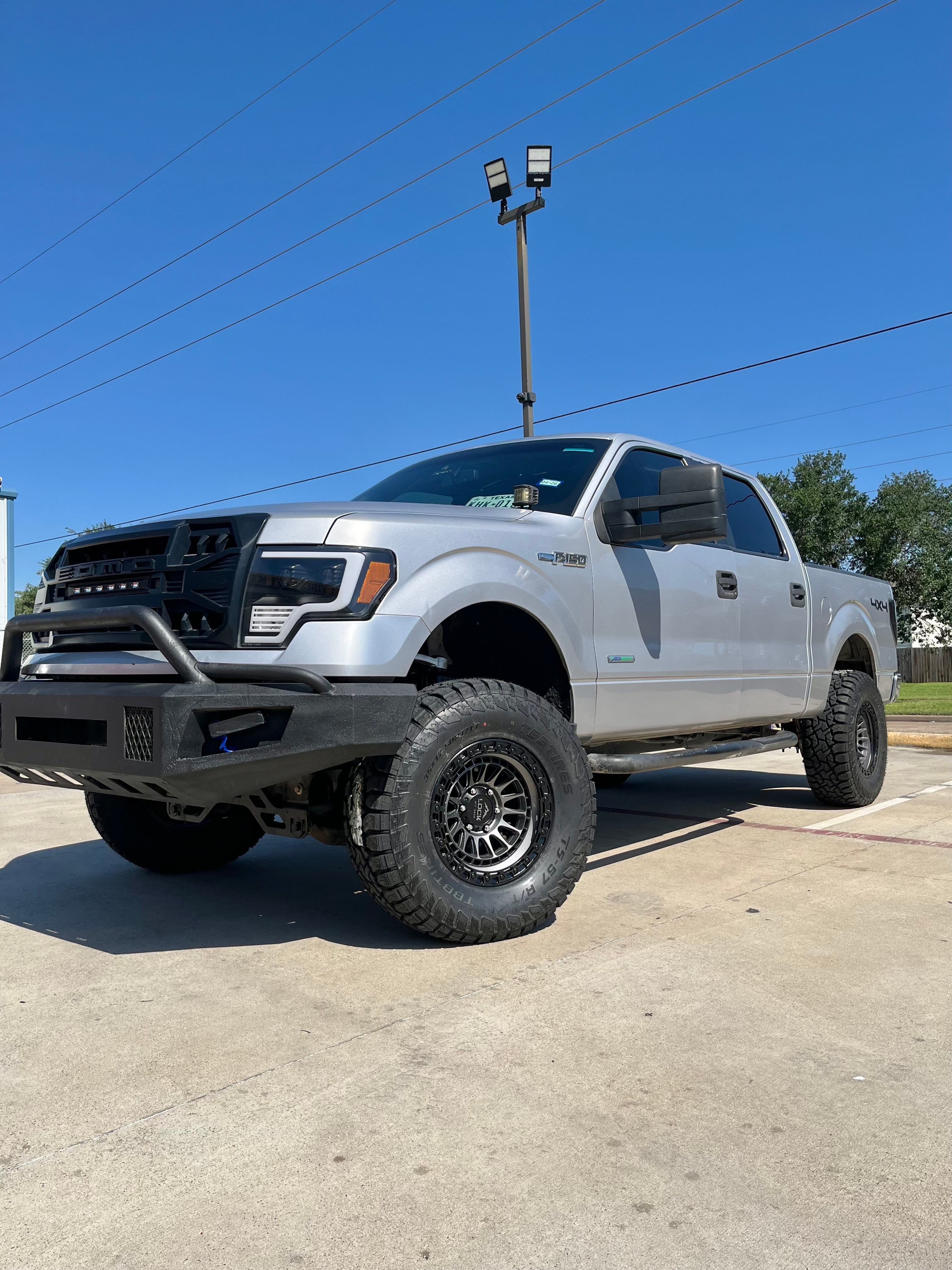 2009-2014 FORD F-150 WITH 17X9 LOCK OFF-ROAD, 35X12.50R17 TIRES AND 3” LEVELING KIT - GALLERY