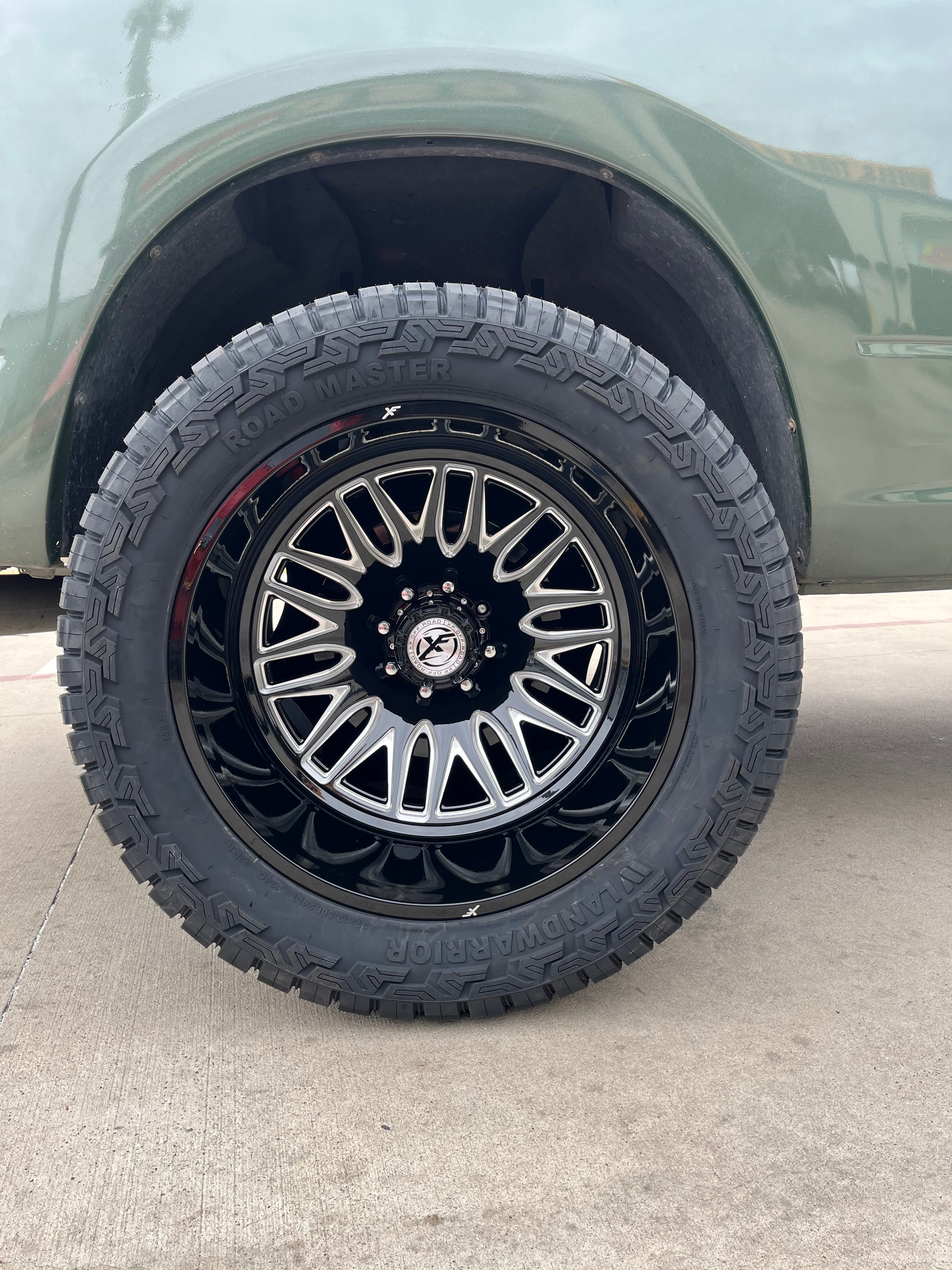 2010 - 2018 RAM 3500 DUALLY WITH 24X8.25 XF OFF-ROAD WHEELS, 37X13.50R24 RT TIRES AND 3" LEVELING KIT - GALLERY