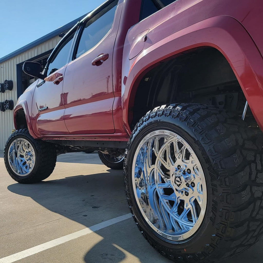 TIS 544C OFF-ROAD WHEELS WITH  6X5.5(139.7) & 6X135 BOLT PATTERN - CHROME
