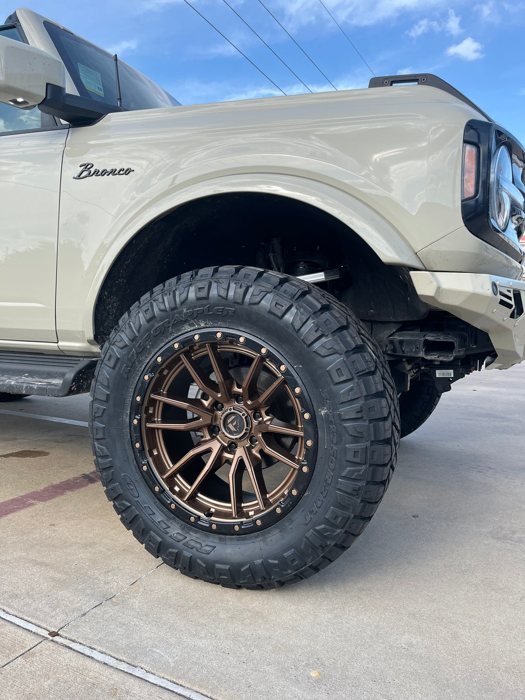 2021 - 2027 FORD BRONCO WITH 20X10 FUEL REBEL OFF-ROAD WHEELS AND 35X12.50R20 NITTO RIDGE GRAPPLER TIRES - GALLERY