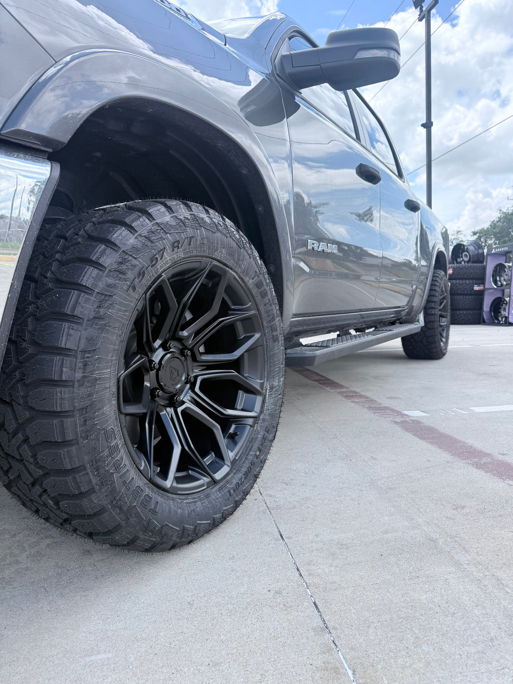 2019 - 2027 RAM 1500 WITH 20X10 ARENA OFF-ROAD WHEELS AND 33X12.50R20 RT TIRES - GALLERY