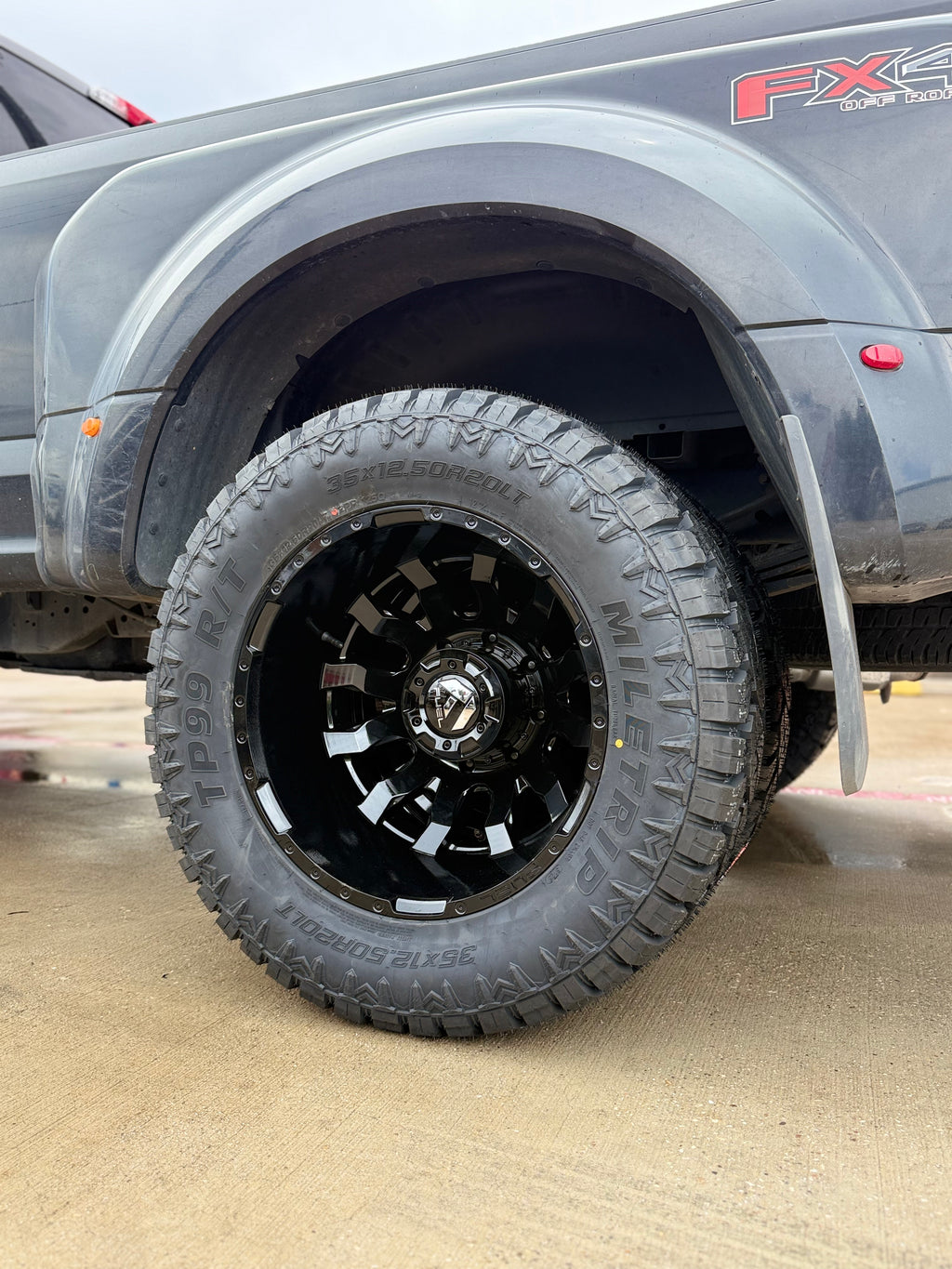 2009 - 2027 FORD F-350 DUALLY WITH 20X8.25 FUEL BLITZ OFF-ROAD WHEELS AND 35X12.50R20 RT TIRES - GALLERY