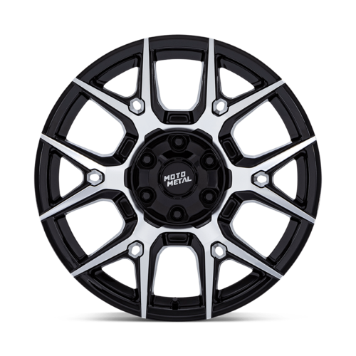 Moto Metal MO813 Mason 22x9 Gloss Black Machined Wheel with 6x135/6x139.7 Bolt Pattern and +24 Offset