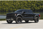 FUEL OFF-ROAD WHEELS CHARGER FC873 6X135 - BLACKOUT