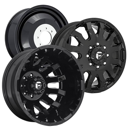 20X8.25 FUEL D675 BLITZ WITH 8X200 BOLT PATTERN - GLOSS BLACK